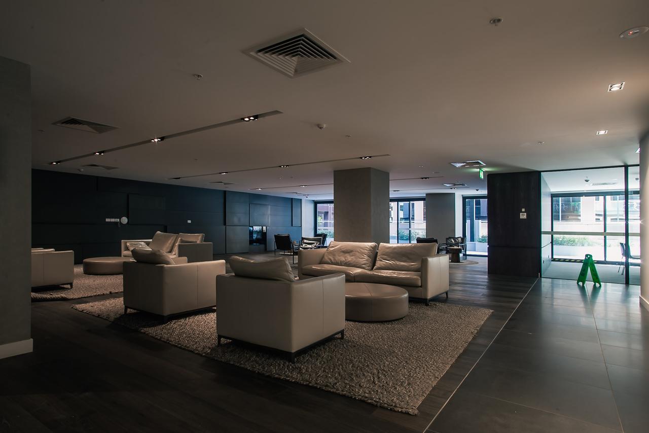 The William Suites Мельбурн Экстерьер фото